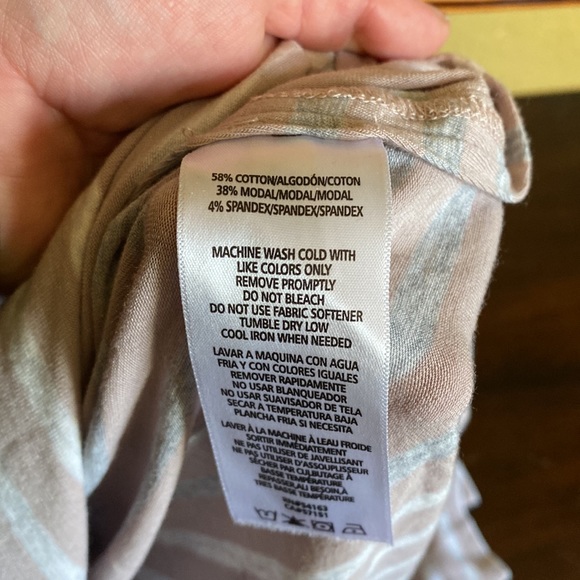 Calvin Klein Striped 3/4 sleeve Shirt - Picture 9 of 9